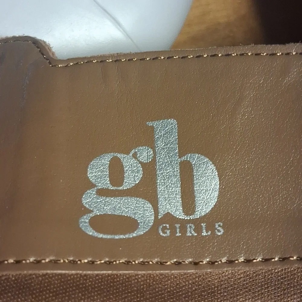 Gb Girls Boots With Bow Size 4